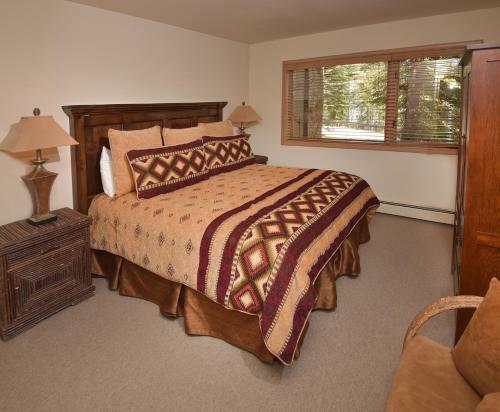 Long Chimneys Bed & Breakfast