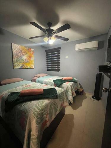 Relajante Estancia Con Jacuzzi/asador/facturamos