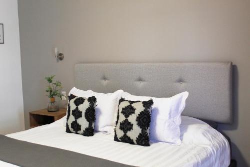 Hostal Suites Ciento 37