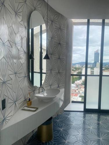 Apartamento Departamento En Zona Privilegiada Con Alberca !
