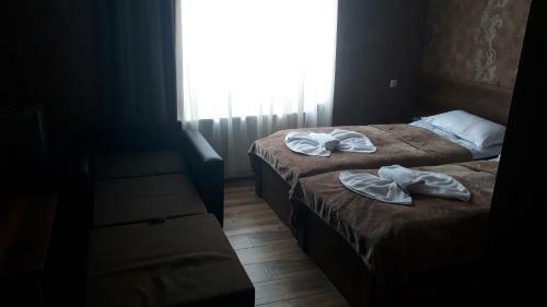 Hotel Chabarukhi