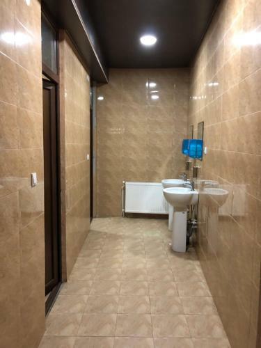 Hotel Chabarukhi