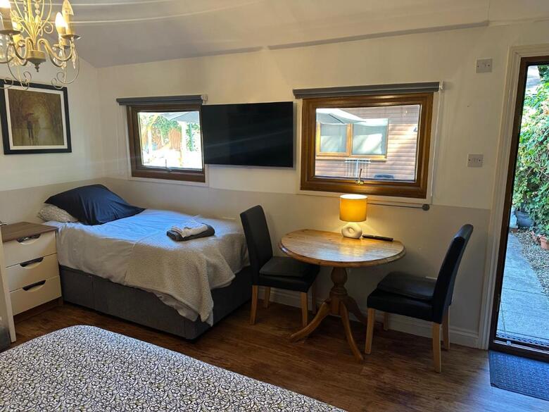 Bed & Breakfast Station Approach