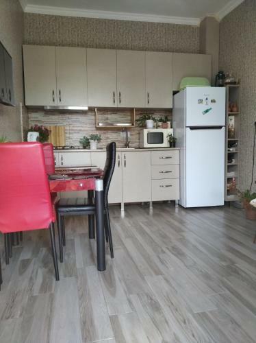 Hostal Guesthouse Litoros