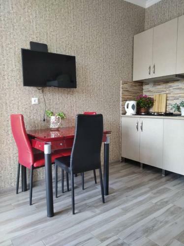 Hostal Guesthouse Litoros