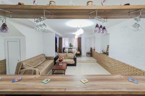 Hotel Pushkin Ii/1a