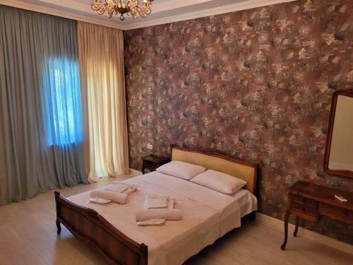Hostal Hotel Dika