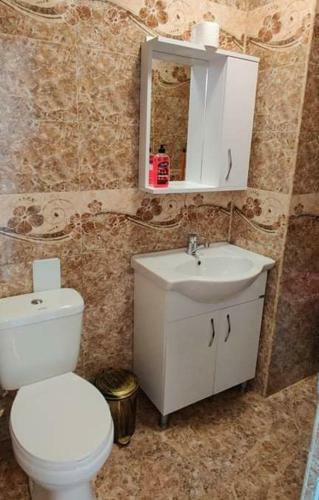 L&i Natia Apartament