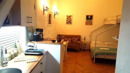 Apartamento Old Town Studio With Picture Perfect Terrace !