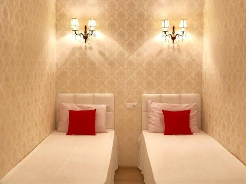 Charming Apartment In Old Town