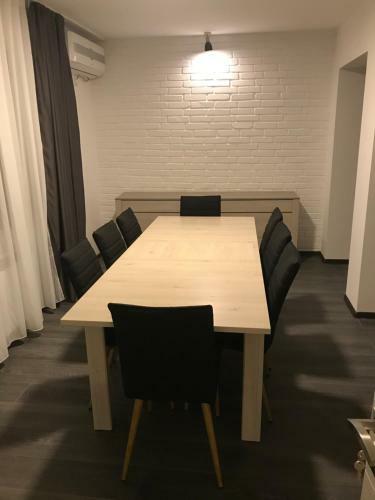 Nick's Apartment (vake)