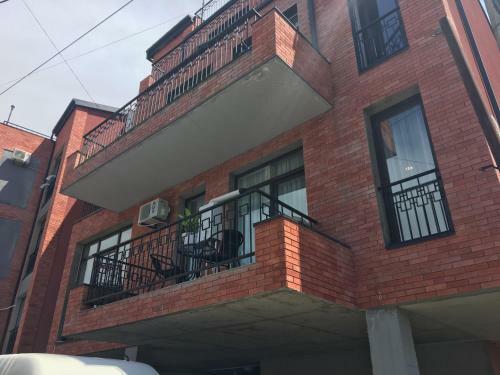 Artemida Apartment Tbs