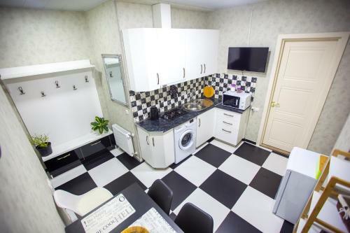 Artemida Apartment Tbs