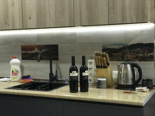 Luxury 4-bedroom Apartment In The Center