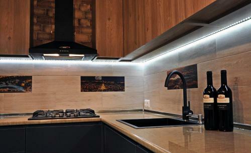 Luxury 4-bedroom Apartment In The Center
