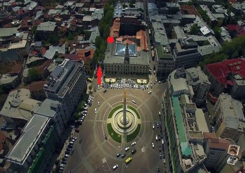 Freedom Square Apartment