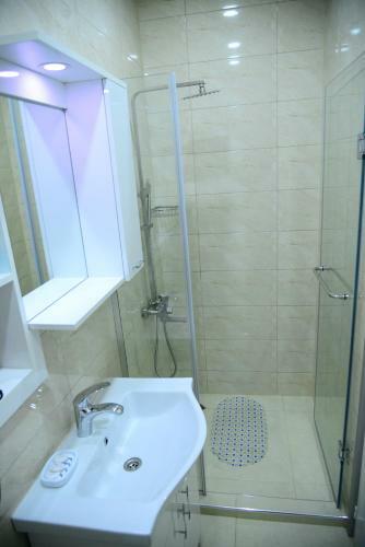 Hostal Hotel New Avlabari