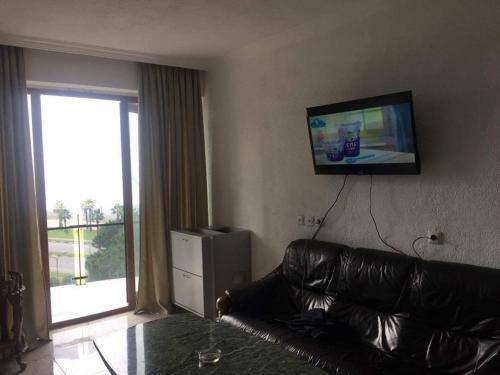 Apartamenti V Batumi Celazzer