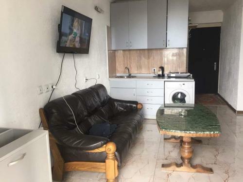 Apartamenti V Batumi Celazzer