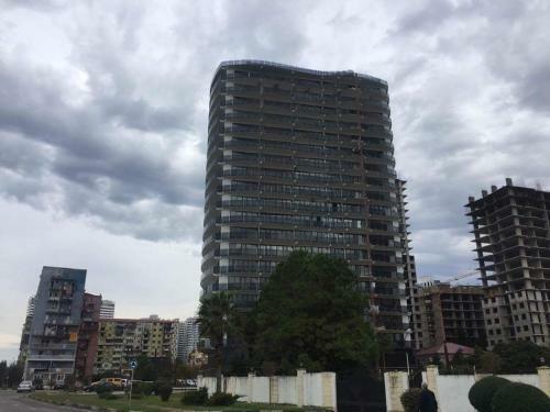 Apartamenti V Batumi Celazzer