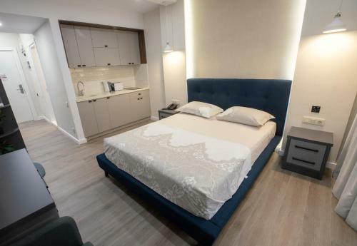 Gq Elite Apartments In Alliance Palace