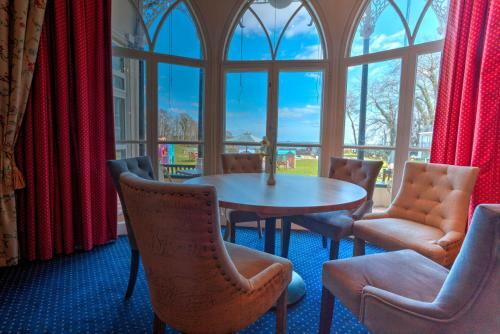 Langstone Cliff Hotel