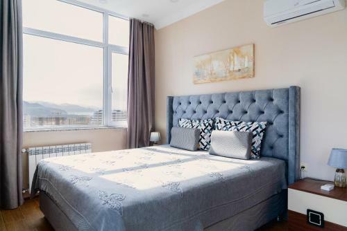 Happy Apartment