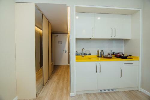 My Sunshine Apartments Alliance Palace