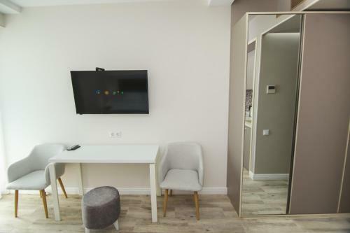 My Sunshine Apartments Alliance Palace