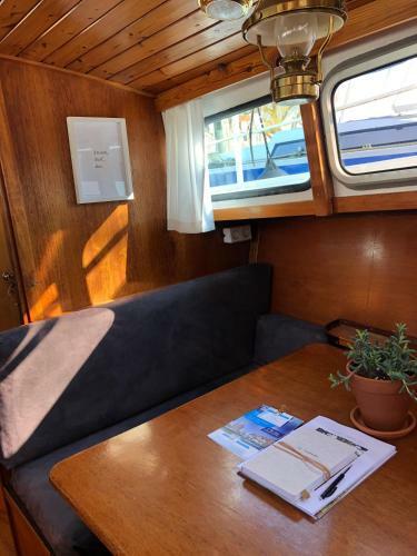 Boot & Breakfast - Slapen Op Het Water