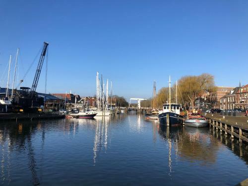 Boot & Breakfast - Slapen Op Het Water