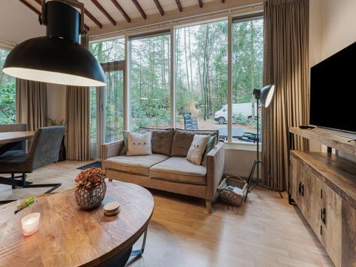 Pleasant Holiday Home In Epe With Hot Tub
