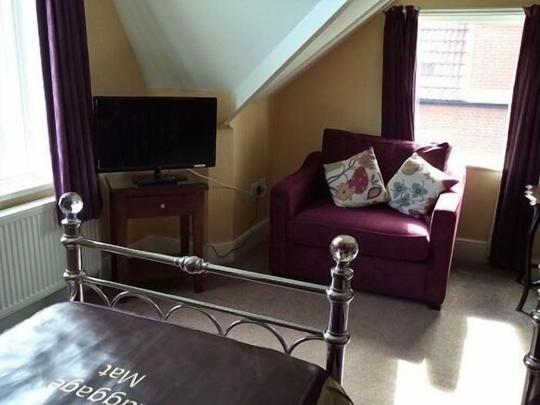 Hostal Britten House