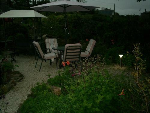 Bed & Breakfast Helstone House