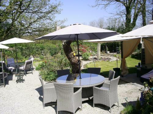Bed & Breakfast Helstone House