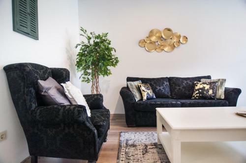Luxurious Two Bedroom Apartment A Kwartier Center