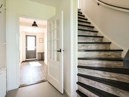 Relaxing Holiday Home In Hellendoorn With Garden