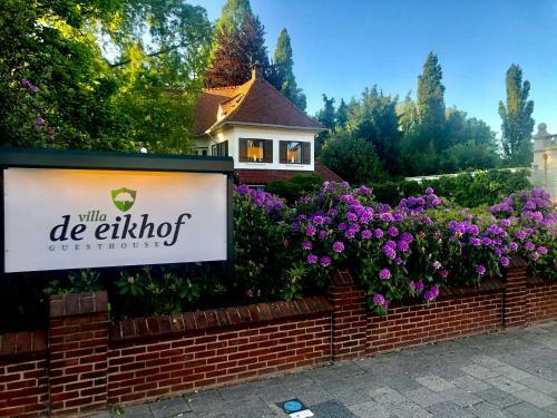 Hostal Guesthouse Villa De Eikhof