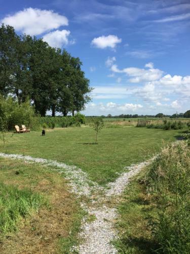 Bed & Breakfast De Distelweide