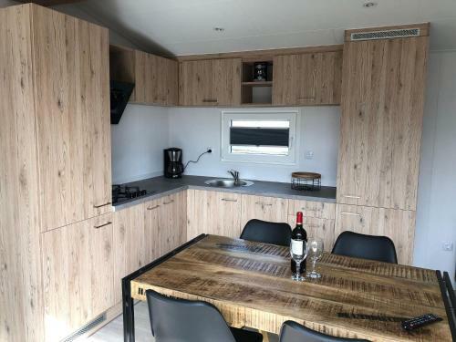 Comfortable Chalet With Dishwasher, Near The Wadden Sea