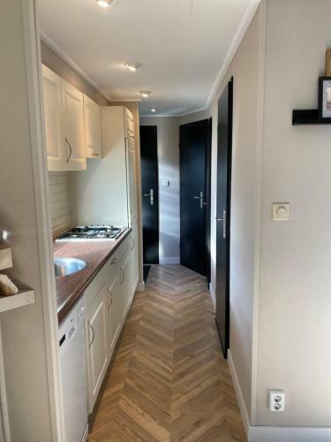 Chalet Forel Op De Veluwe In Hoenderloo
