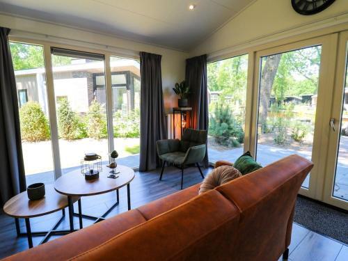 Luxurios Chalet With Decking, On The Veluwe