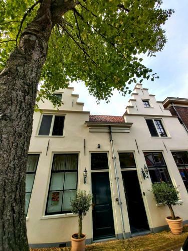 Bed & Breakfast Achterom 7