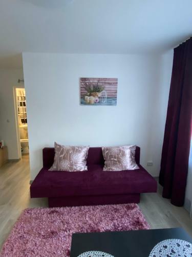 12 Residence Apartment