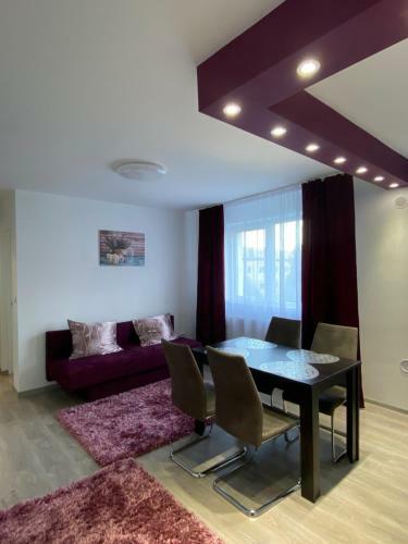 12 Residence Apartment