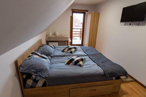 Hostal Csics�i Cs?rh�z