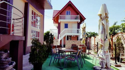 Hostal Pensiunea Nickos