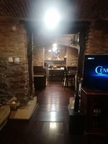 Casa Huber, O Cas? S?seasc?, Readus? La Via??