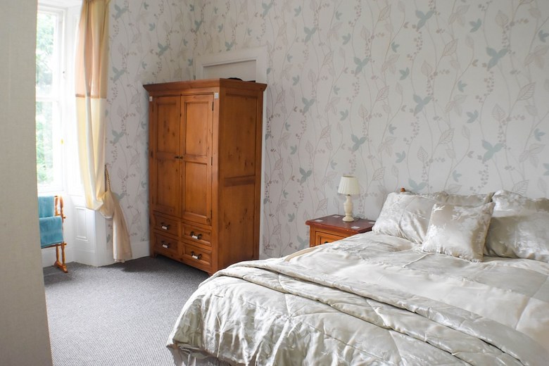 Hostal Heatherlie House Hotel