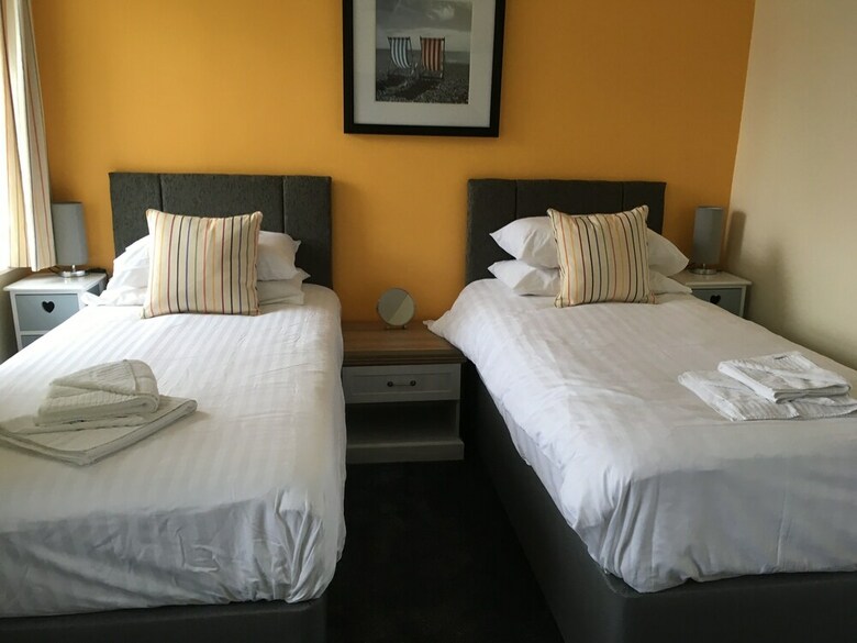 Min Y Mor Hotel